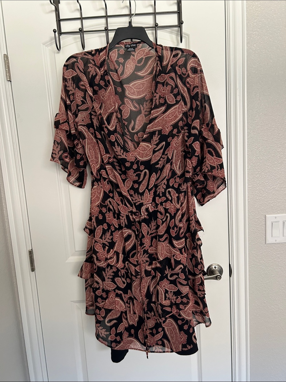 City Chic Black & Rose Paisley Wrap Tunic